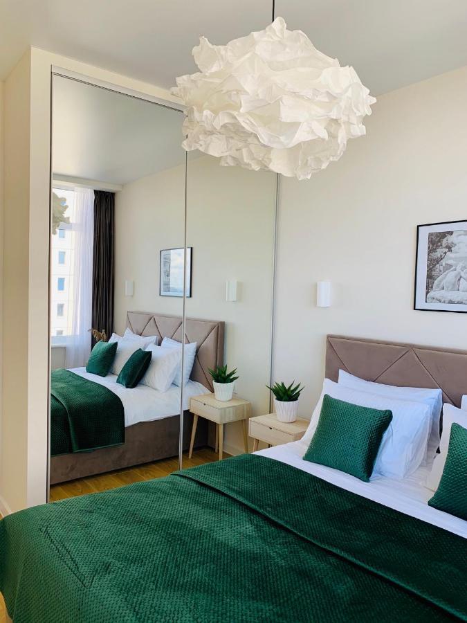 Arcadia Sunrise Sea View Apartment โอเดสซา ภายนอก รูปภาพ