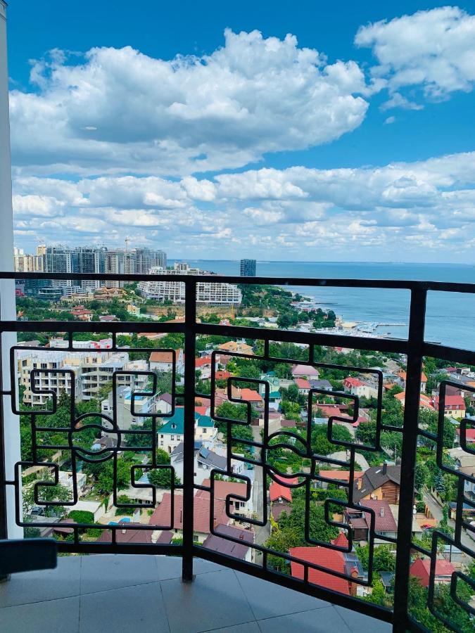 Arcadia Sunrise Sea View Apartment โอเดสซา ภายนอก รูปภาพ