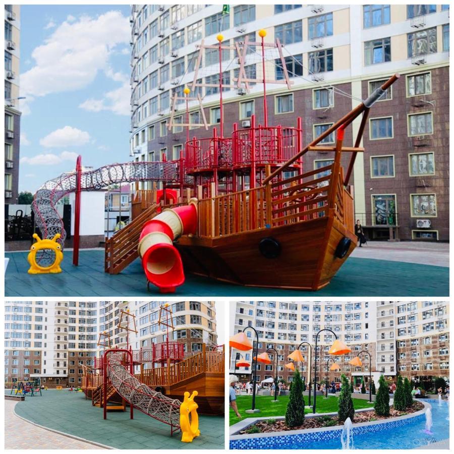 Arcadia Sunrise Sea View Apartment โอเดสซา ภายนอก รูปภาพ